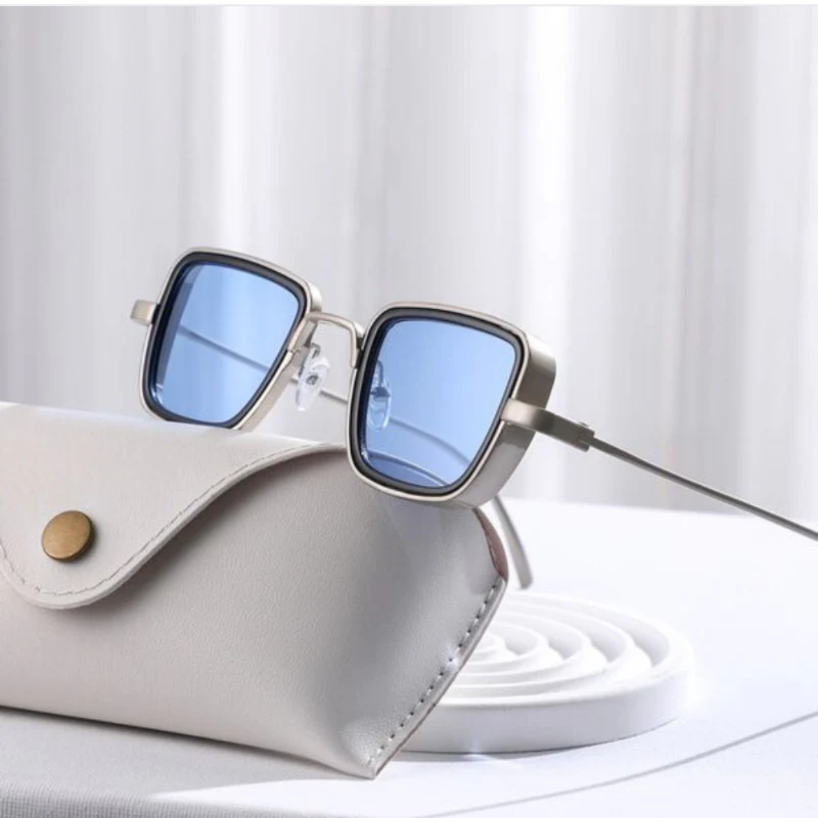 GEMENI GRAVER SHADES
