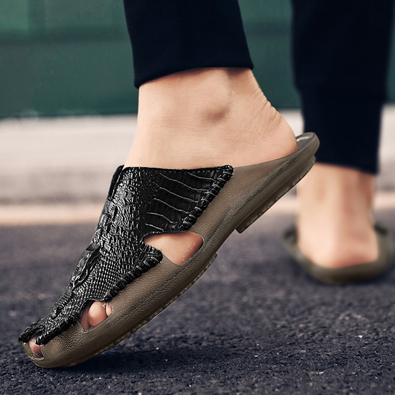 CROCTON LEATHER SLIDES