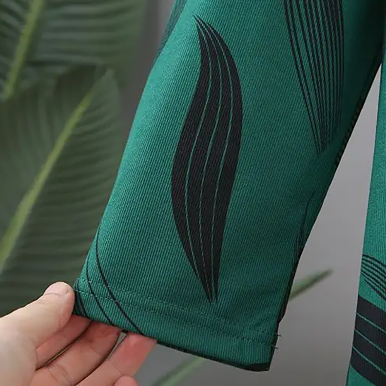 BOTANICAL BREEZE BLOUSE
