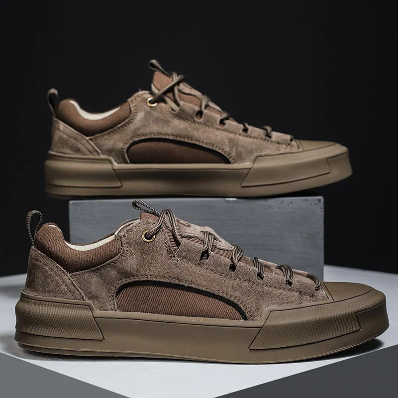 EASTON TRAIL SNEAKS