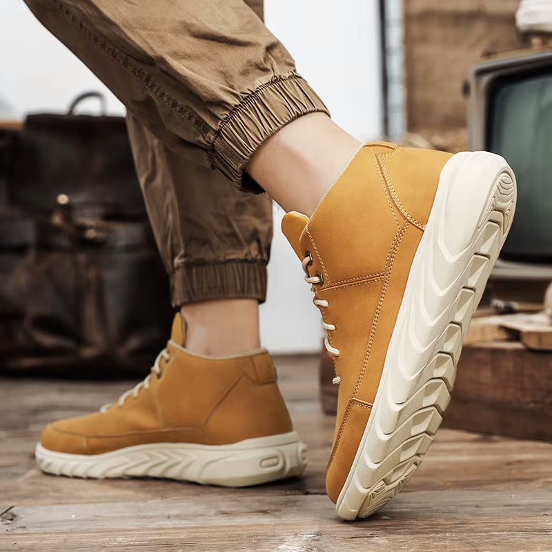 HUXLEY LEATHER HIGH TOPS