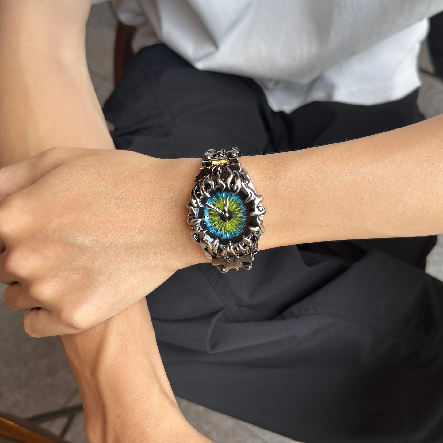 EYE OF HOURS WATCH