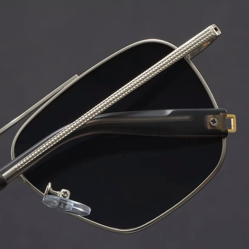 Sentra Titan Navigators