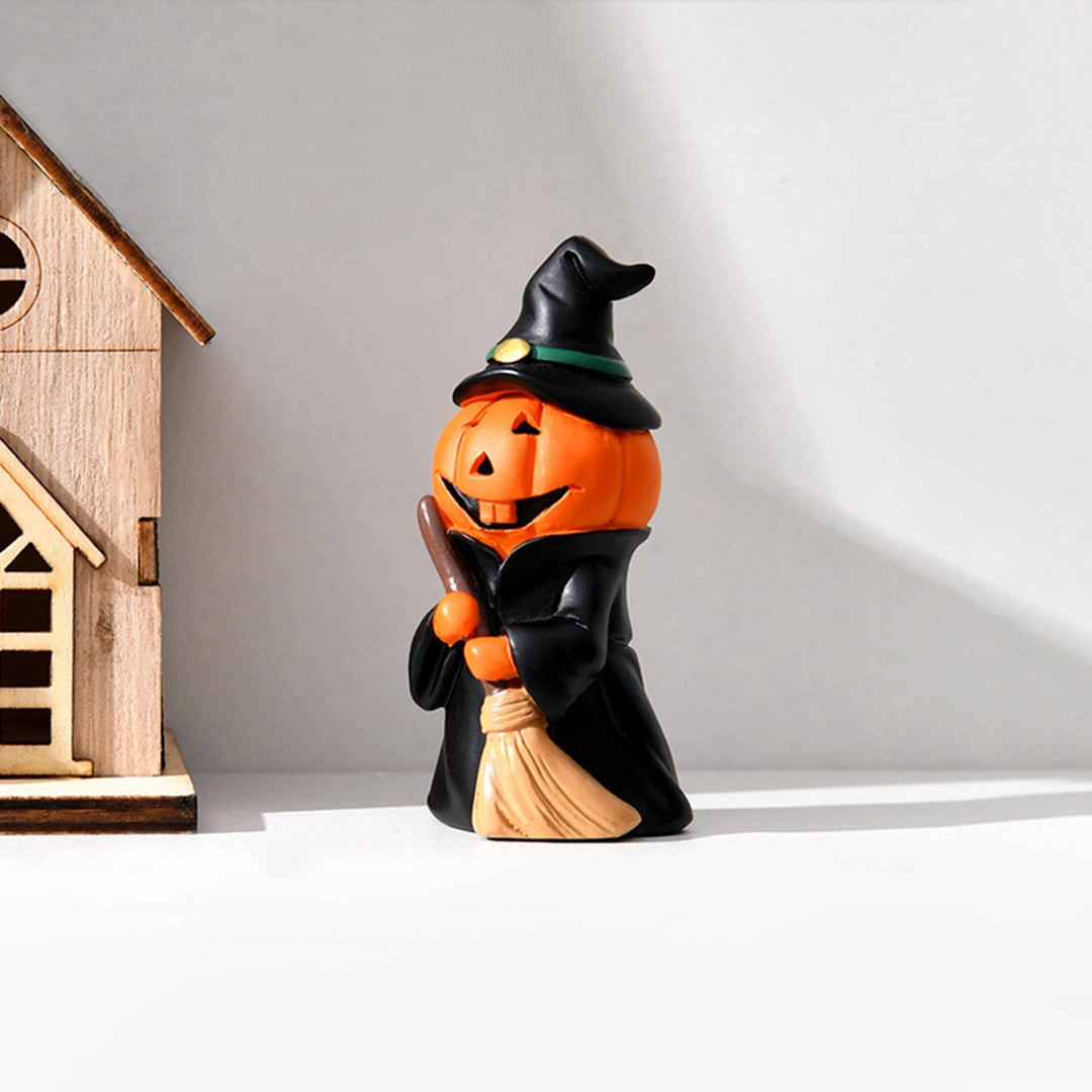 Jack-O'-Lantern Figurine Set