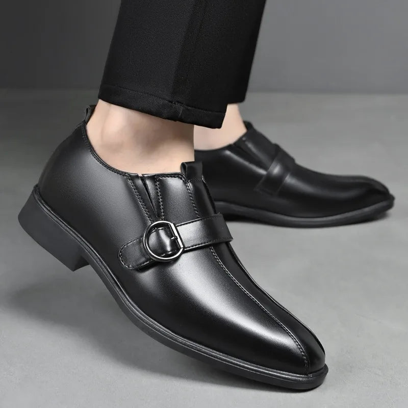 GENTRY'S BUCKLE SHOES