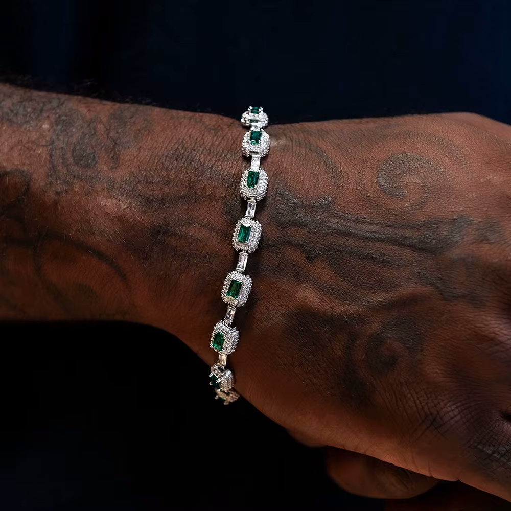 Moonshade Emerald Ice Bracelet