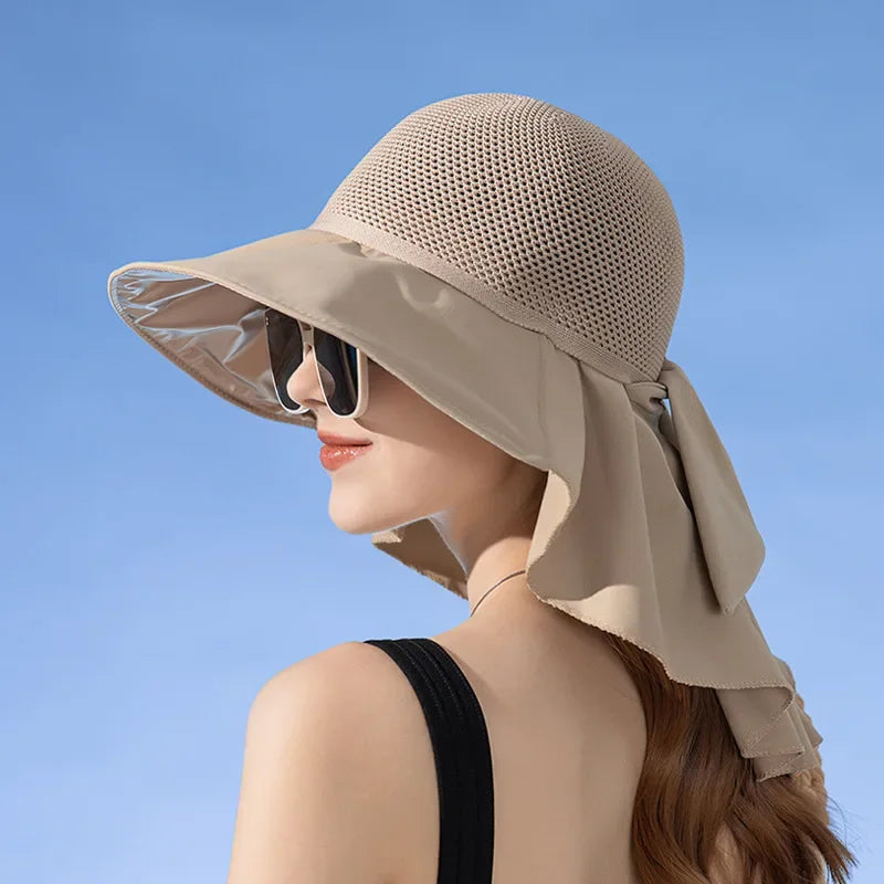 Elania Bucket Hat