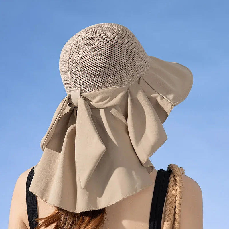Elania Bucket Hat