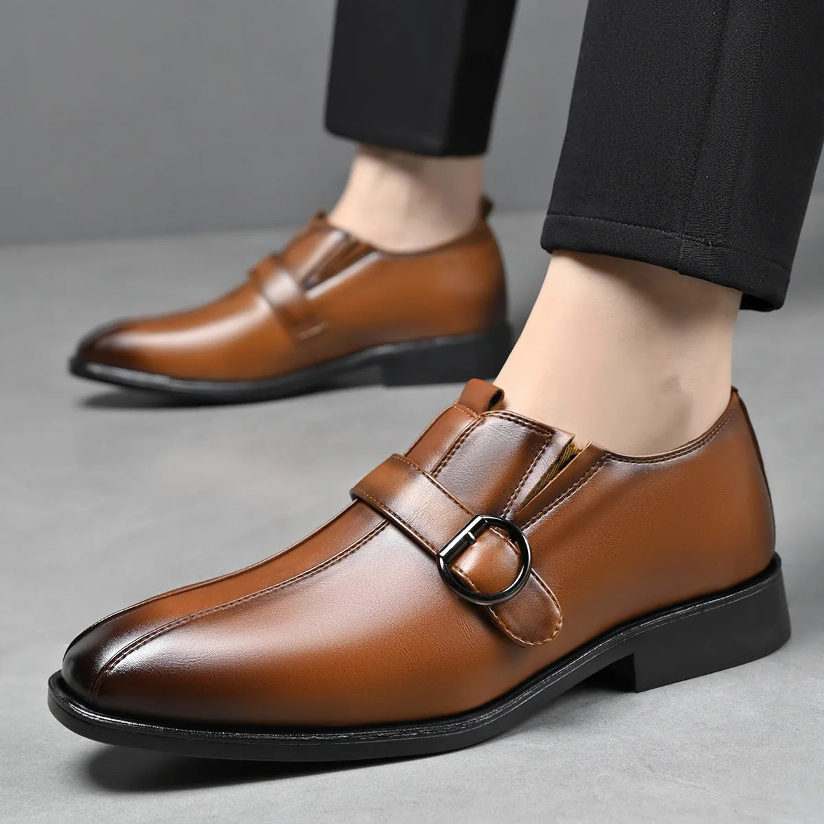 GENTRY'S BUCKLE SHOES