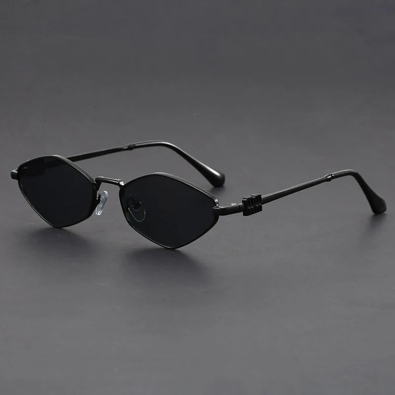 Avalon Retro Sunnies