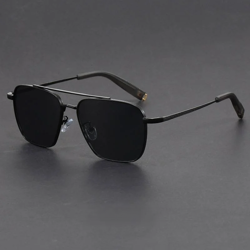 Sentra Titan Navigators