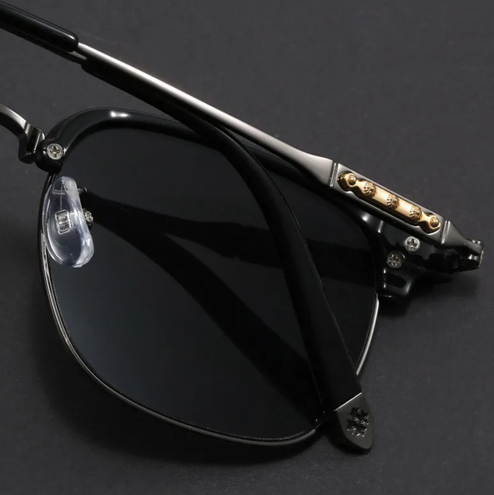 Calvin Retro Raymasters