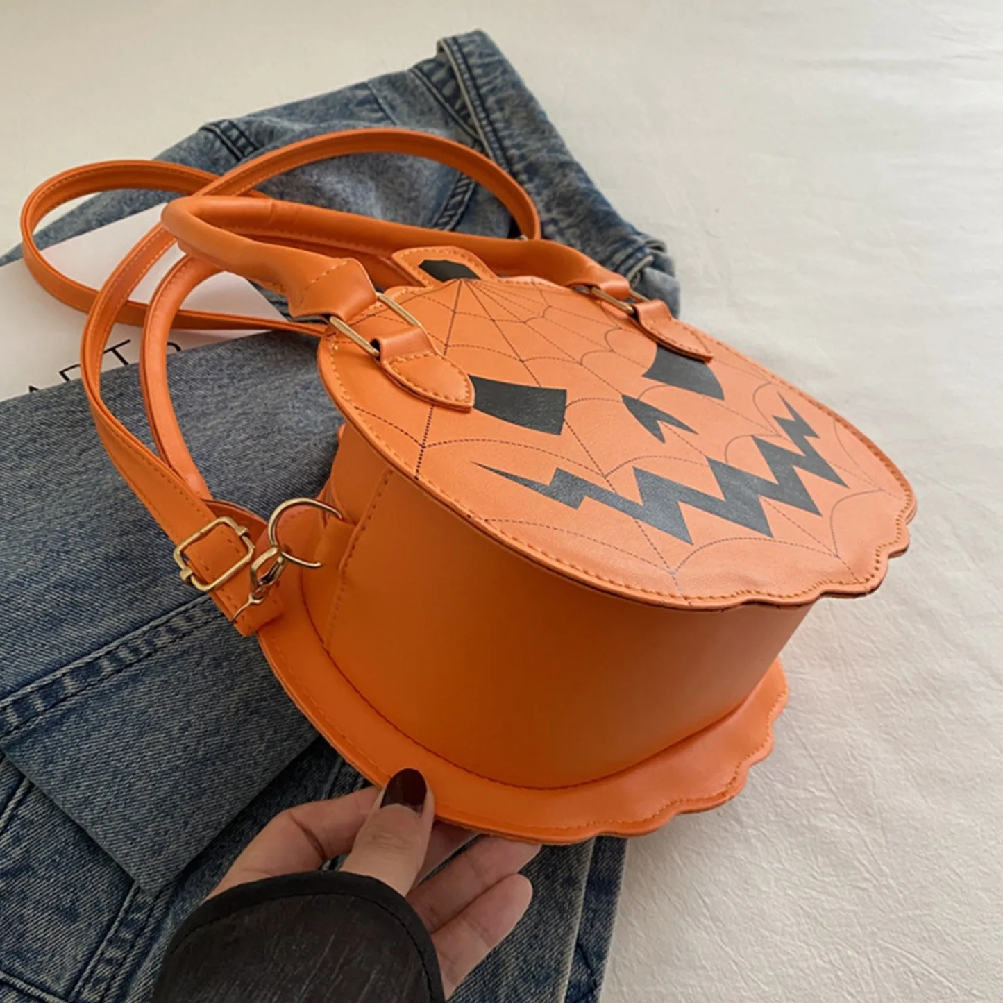 TRICK-OR-TREAT LEATHER HANDLEBAG