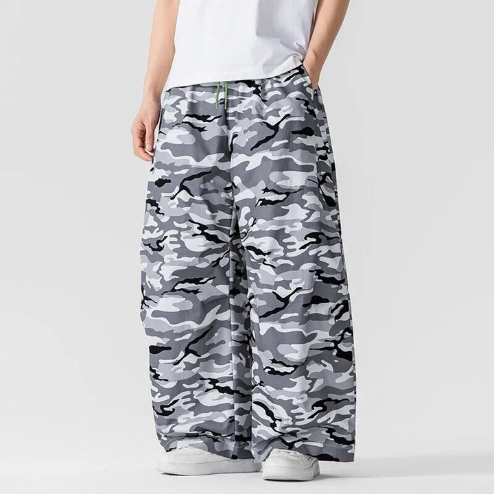Rocco Retroflage Pants